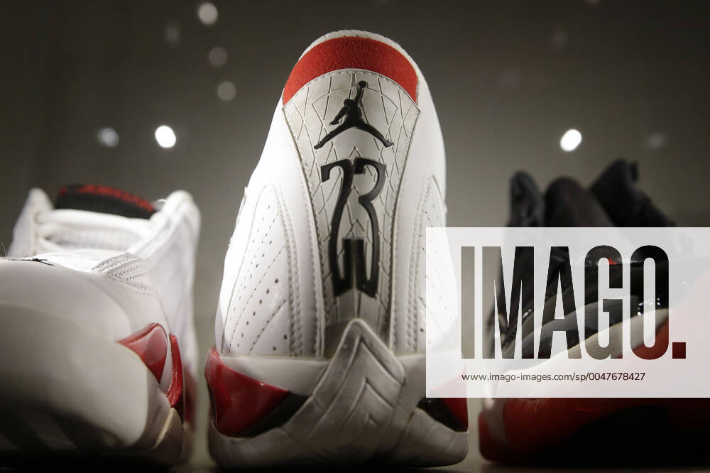 A selection of NBA, Basketball Herren, USA legend Michael Jordan s game worn sneakers are on display and soon to be auctioned for the Original Air: Michael Jordan Game-Worn and.Player Exclusive Sneaker Rarities Auction at Christie s in New York City on Friday, July 24, 2020. NYP20200724153 JOHNxANGELILLO imago images 102669766 JOHNxANGELILLOxviaxwww.imago-images.de
