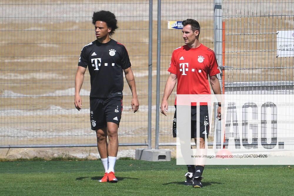 Miroslav KLOSE Co-Trainer FCB with Leroy SANE Bayern Muenchen Training at Saebener Strasse Football 1 Bundesliga, Season 2019 2020, on 29 07 2020