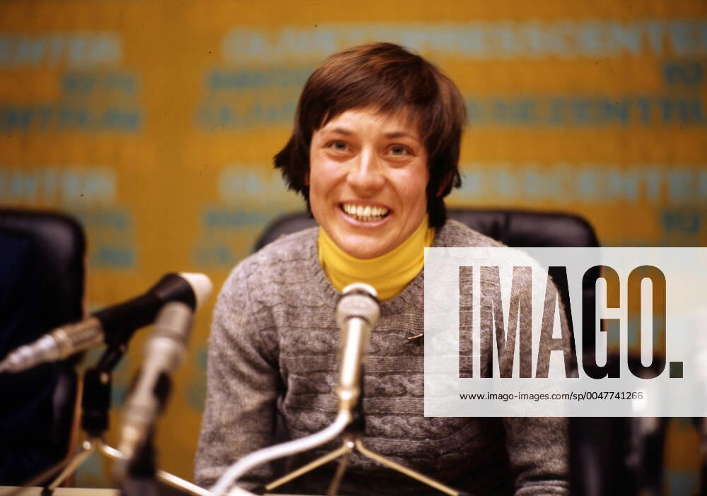 02 02 76 Olympia Innsbruck Austria, Innsbruck, 02 02 1976, Winter Olympia 1976 in Innsbruck Rosi Mittermaier at a press conference