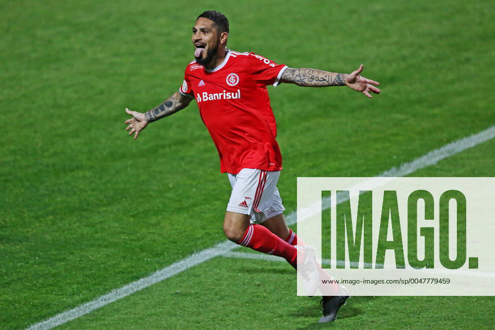 I8th August 2020; Couto Pereira Stadium, Curitiba, Parana, Brazil; Brazilian Series A, Coritiba versus Internacional; Paolo Guerrero of Internacional celebrates his goal in the 72th minute ActionPlus12227821 HeulerxAndrey