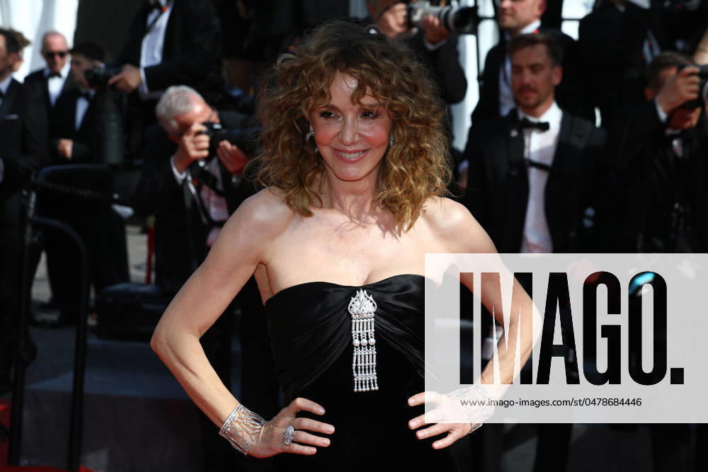 Cannes, Cote D azur, France: PHILIPPINE LEROY-BEAULIEU walks the red carpet ahead of the Horizon: an American Saga Premiere screening at the 77th Annual Cannes Film Festival at Palais des Festivals in Cannes, France Cannes France - ZUMAc179 20240519_zep_c179_210