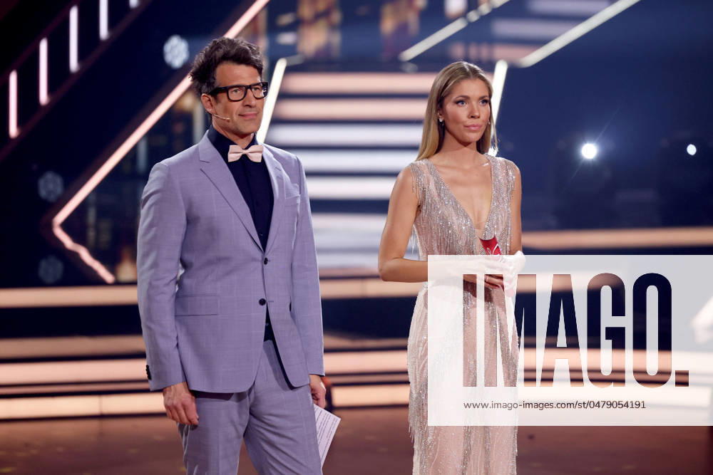 Presenter Daniel Hartwich and presenter Victoria Swarovski in the eleventh live show of the 17th season of the RTL dance show Let s Dance at the MMC Studios Cologne, 17 05 2024 NRW Germany