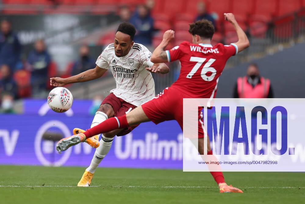 KW35 29th August 2020; Wembley Stadium, London, England; Community Shield Final, Liverpool versus Arsenal; Pierre-Emerick Aubameyang of Arsenal curls the ball round Neco Williams and scores for 1-0 on 12 minutes ActionPlus12231214 ShaunxBrooks