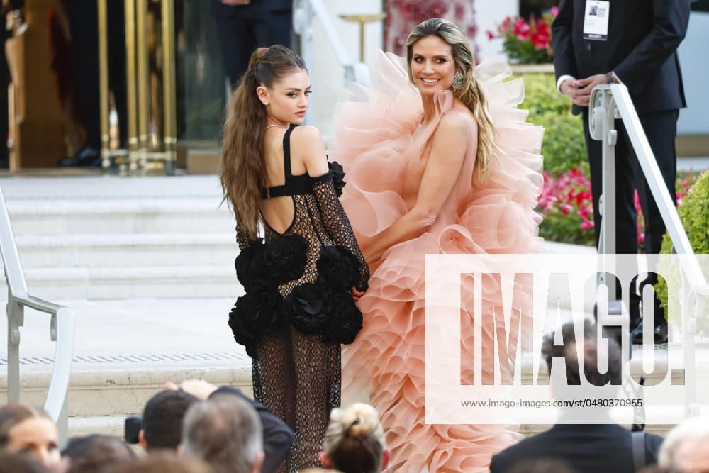 Bilder des Jahres 2024, Entertainment 05 Mai Entertainment Themen der Woche KW21 May 23, 2024: Heidi & Leni Klum attend the amfAR Cannes Gala 2024 during the 77th Annual Cannes Filmfest at Hotel du Cap-Eden-Roc in Cap d Antibes, France, on 23 May 2024. Photo: - ZUMAm179 20240523_zep_m179_122