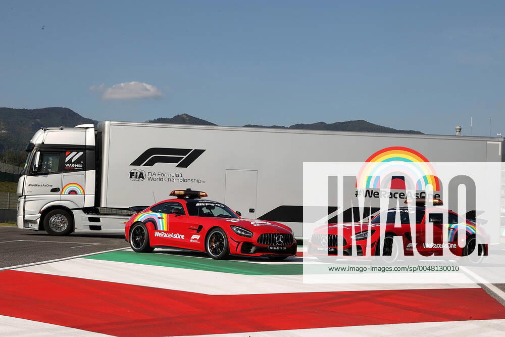 Formula 1 Pirelli Gran Premio Della Toscana Ferrari 1000 2020 09 09 2020, Autodromo Internazionale del Mugello, Mugello, Formula 1 Pirelli Gran Premio Della Toscana Ferrari 1000 2020,in the picture Out of respect for the great Ferrari anniversary, Mercedes is colouring Bernd Mayländers Safety Car The Mercedes AMG GT R is Ferrari red nordphotoxBratic nph00250