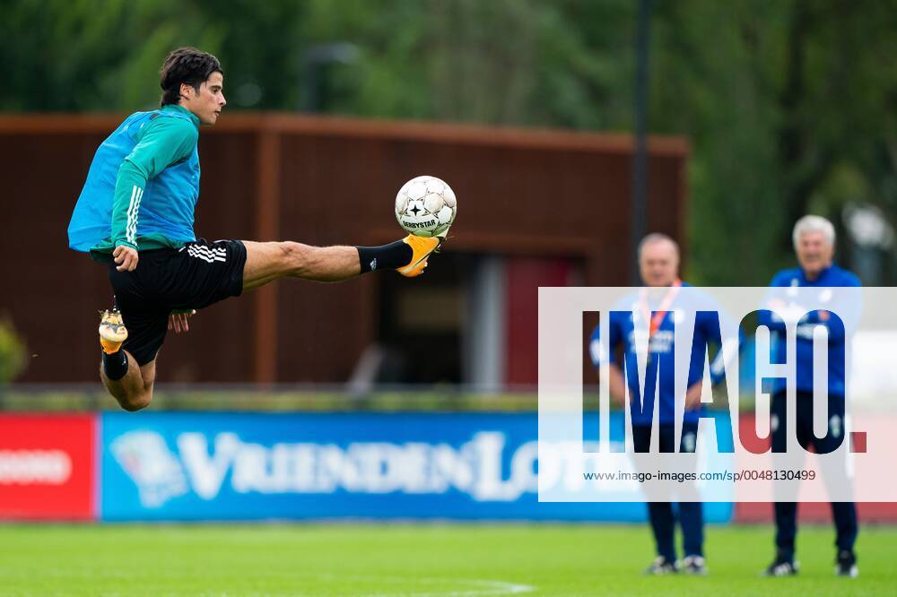 ROTTERDAM - Joao Carlos Teixeira during a training of Feyenoord Rotterdam at the Sportcomplex 1908 on September 10, 2020 in Rotterdam, The Netherlands. ANP TOM BODE ANPxSportx IVx 422550620