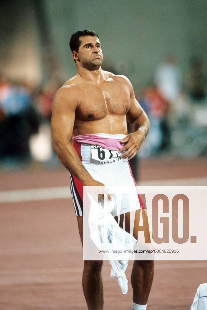 Lars Riedel (Deutschland) Leichtathletik WM Herren WM 1999, Diskuswurf, Einzelbild Sevilla Enttäuschung, Sinnlichkeit,