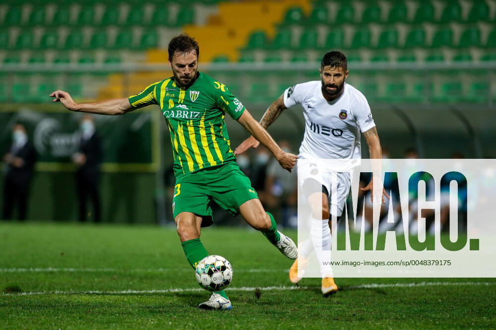 FOOTBALL Yohan Tavares, Tondela player, in Tondela 1 - Rio Ave 1, round 01 of Liga NOS, portuguese league 2020 21. Stadium Joao Cardoso, in Tondela, Viseu, Portugal. Sunday, September 20 th 2020. TONDELA VISEU PORTUGAL ESTÃDIO JOoO CARDOSO