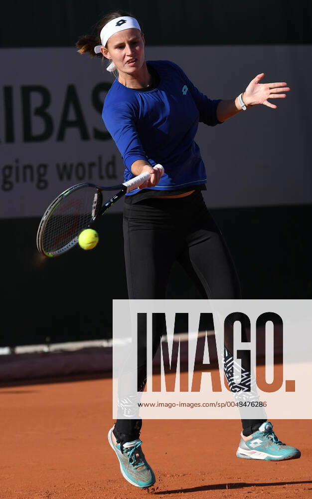 Belgian Greet Minnen pictured during a training session ahead of the Roland Garros French Open tennis tournament, in Paris, France, Saturday 26 September 2020. The main draw of this year s Roland Garros Grand Slam was postponed due to the ongoing covid-19 pandemic. This year s tournament takes place from 21 September to 11 October. BENOITxDOPPAGNE x05868517x
