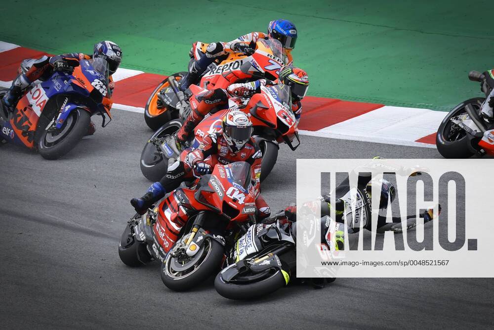 Races at the Monster Energy of Catalonia Grand Prix at Montmelo Circuit September 27, 2020 Races at the MotoGP Monster Energy Grand Prix of Catalonia at the Montmelo Circuit September 27, 2020 Zarco POOL MotoGP with Cordon Press Cordon Press, xx xx