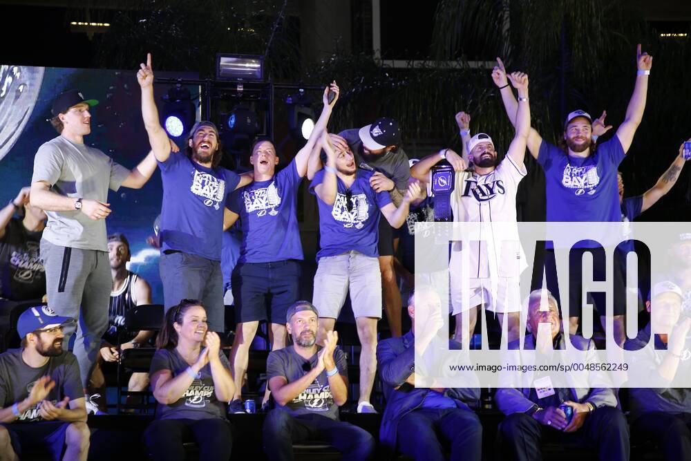 Members of the Tampa Bay Lightning celebrate on stage during the Stanley Cup Champions Celebration at Raymond James Stadium on September 30, 2020 in Tampa. Tampa USA - ZUMAs70_ 0105270117st