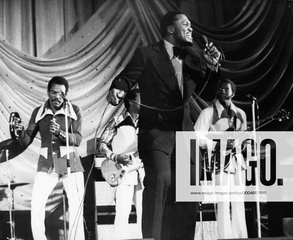 Smokin Joe Frazier (USA) - - ZUMAk09 o0 Aufnahmedatum geschätzt o0 Herren Boxen o0 privat Musik