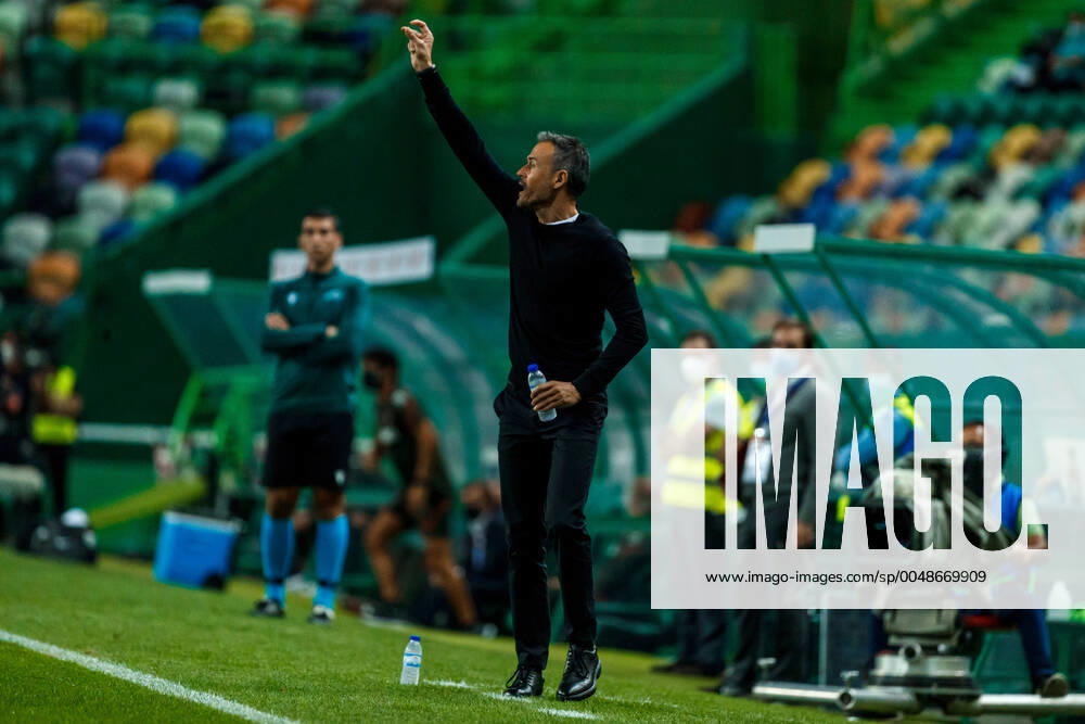 Luis Enrique of Spain during the International Friendly, Länderspiel, Nationalmannschaft match between Portugal v Spain at the Jose Alvalade stadium on October 7, 2020 in Lisbon Portugal Lisboa Portugal - ZUMAd159 20201007_zia_d159_055