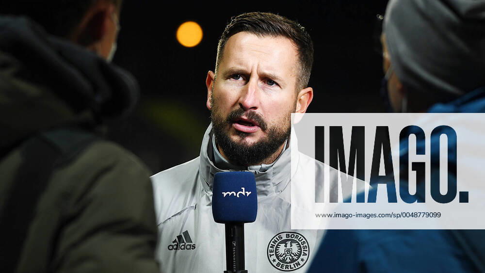 Football Regionalliga Nordost, Season 2020 2021, 10 matchday, 1 FC Lokomotive Leipzig vs. Tennis Borussia Berlin 16 10 2020 Markus Zschiesche Coach TeBe Berlin in an interview with MDR after the match Lok Leipzig vs. TeBe Berlin 16 10 2020 Leipzig Sachsen Germany Bruno Plache Stadion