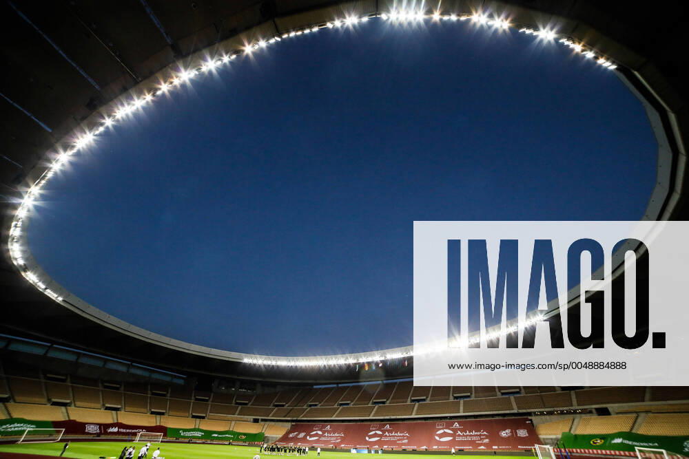 General view during the training of the Czech Republic Women s Soccer Team for the Euro 2022 qualifier at La Cartuja Olympic Stadium on October 22, 2020 in Sevilla, Spain. Sevilla SPAIN - ZUMAa181 20201022_zaa_a181_148