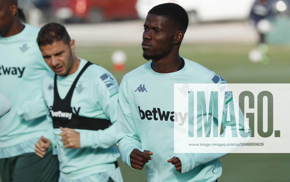 Entrenamiento del Betis. En la imagen, Paul. Betis training session. In this picture, Paul.