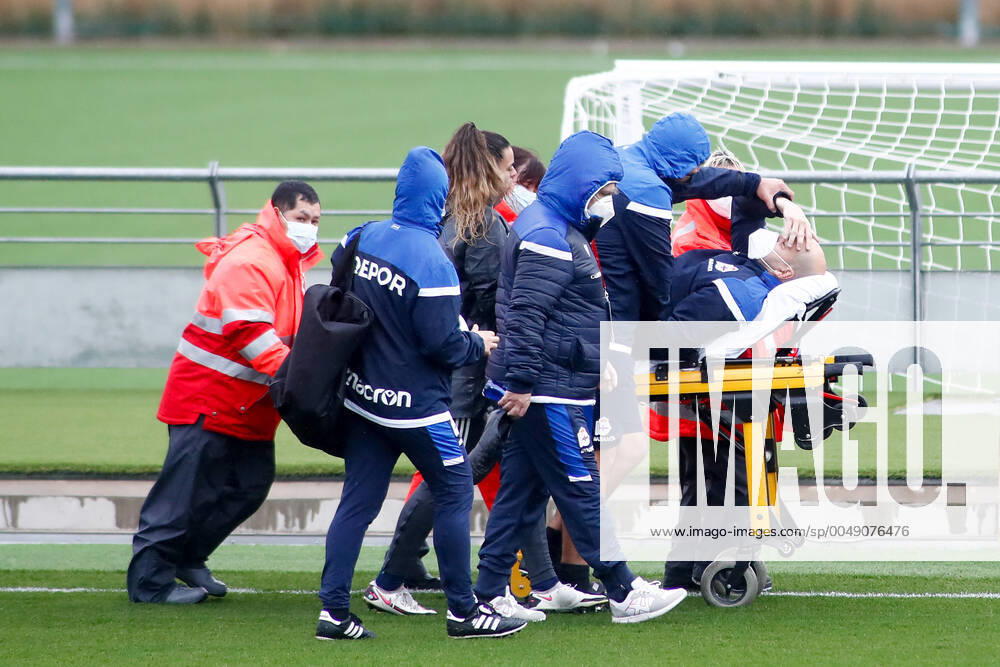 Francisco Martinez, goalkeeping coach of Deportivo, suffers an injury during the warm up of the spanish women league, Primera Iberdrola, football match played between Real Madrid and RC Deportivo de la Coruna Abanca at Ciudad Deportiva Real Madrid on November 04, 2020, in Valdebebas, Madrid, Spain. Valdebebas SPAIN - ZUMAa181 20201104_zaa_a181_007