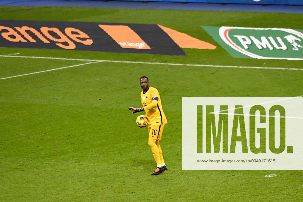 16 STEVE MANDANDA (FRA) FOOTBALL : France vs Finlande - Match Amical - 11 11 2020 FEP Panoramic