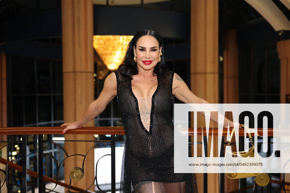 Liz Vega poses for photos during the fashion designer Mitzy red carpet for tribute to Lucha Villa at Hotel Marquis Reforma. on May 28, 2024 in Mexico City, Mexico. Mexico City Mexico - ZUMAe321 20240528_zea_e321_024