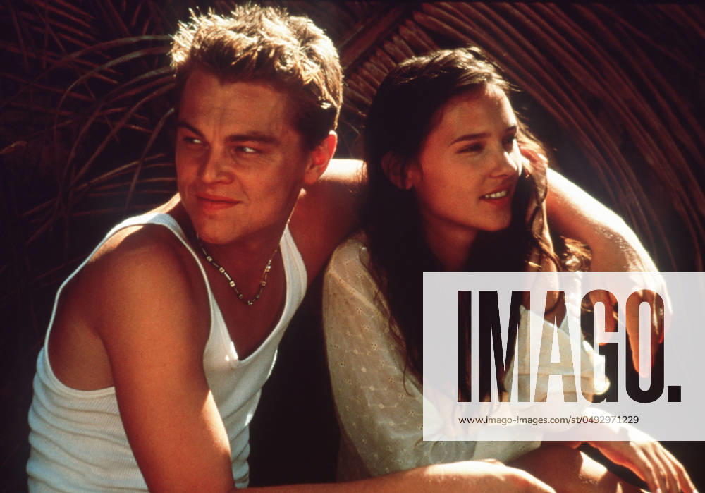 THE BEACH - LEONARDO DICAPRIO & VIRGINIE LEDOYEN FAMOUS is the trading name of Famous Pictures and Features Ltd. Registered Office 13 Harwood Road, London SW6 4QP Registered in England No 3373146