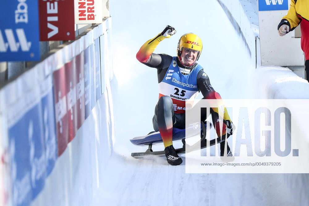 KW48 LUGE - FIL WC Innsbruck Igls 2020 INNSBRUCK,AUSTRIA,28.NOV.20 - LUGE - FIL World Cup Igls, artificial track, singles. Image shows the rejoicing of Felix Loch (GER). GEPAxpictures xPatrickxSteiner