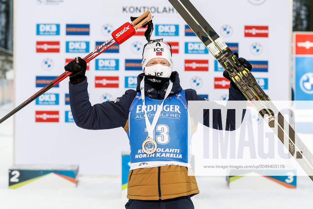 Johannes Thingnes Bo of Norway celebrates after the men 10 km Sprint during the IBU World Cup on November 29, 2020 in Kontiolahti Photo Kalle Parkkinen BILDBYRAN COP 211 KP0004 skidskytte Biathlon ibu world cup Kontiolahti men s 10 km Sprint bbeng jubel,