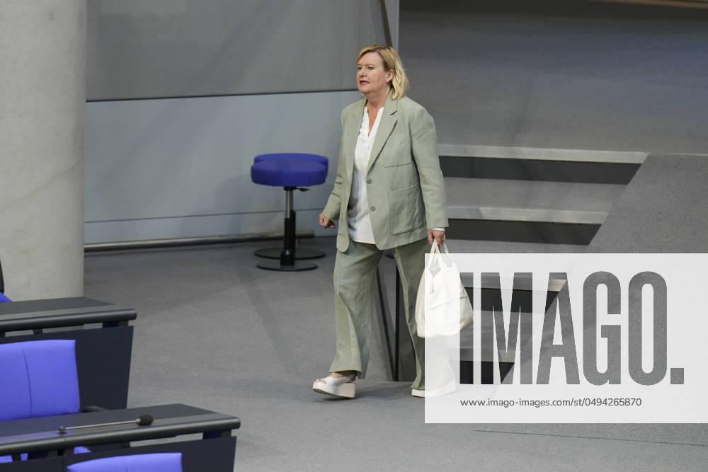 Eva Högl, Parliamentary Commissioner for the Armed Forces Session of the German Bundestag, Speech, Plenary, 172 Session of the 20th Bundestag, Eva Högl, Parliamentary Commissioner for the Armed Forces Berlin Berlin GER