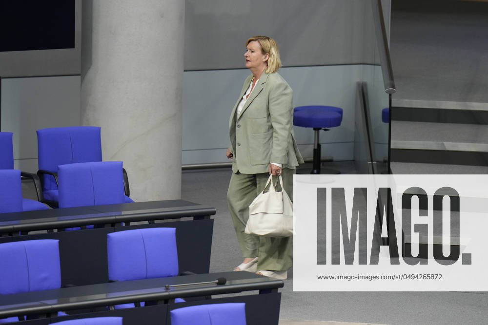 Eva Högl, Parliamentary Commissioner for the Armed Forces Session of the German Bundestag, Speech, Plenary, 172 Session of the 20th Bundestag, Eva Högl, Parliamentary Commissioner for the Armed Forces Berlin Berlin GER