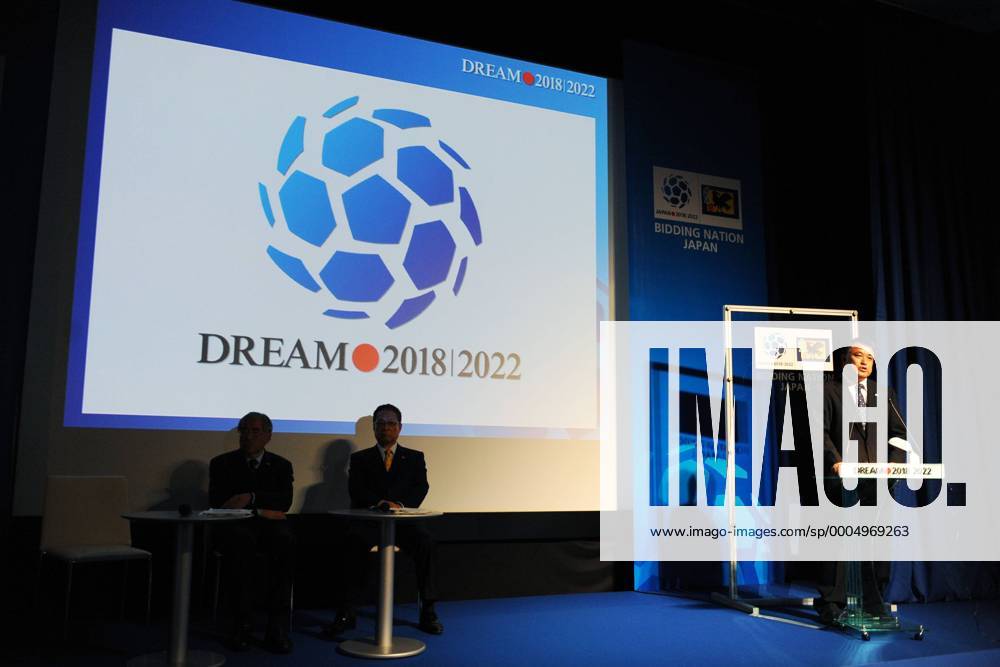 Dream 2018 2022 - JFA secretary general Kozo Tajima, Press conference of 2018 2022 FIFA World cup Japan bid committee at JFA House, Tokyo, Japan. (2009100815121670) o0 Funktionär Generalsekretär Totale