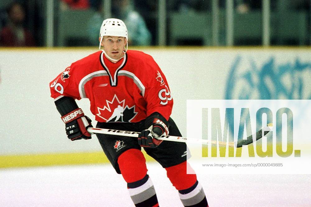 Wayne Gretzky Eishockey OS Winter Olympische Spiele, Winterspiele, Olympia, Olympiade, Finalrunde: Kanada Porträt Big Hat Nagano City