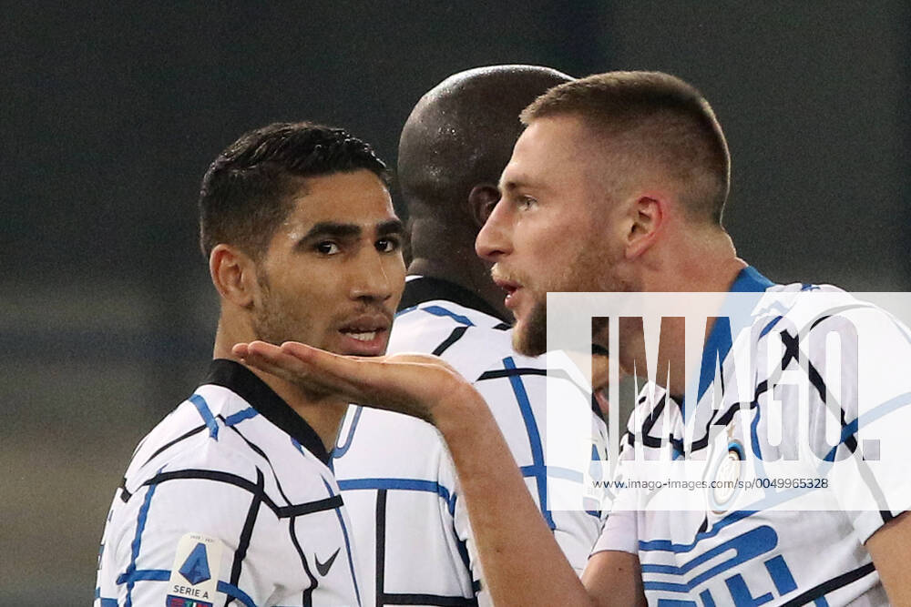 KW52 Bilder des Jahres 2020, Sport 12 Dezember Photo Paola Garbuio LaPresse December 23, 2020 Verona, Italy soccer Hellas Verona vs Inter -Italian Football Championship League A TIM 2020 2021 - Bentegodi stadium. In the pic: celebrationlautaro martinez goal 0-1