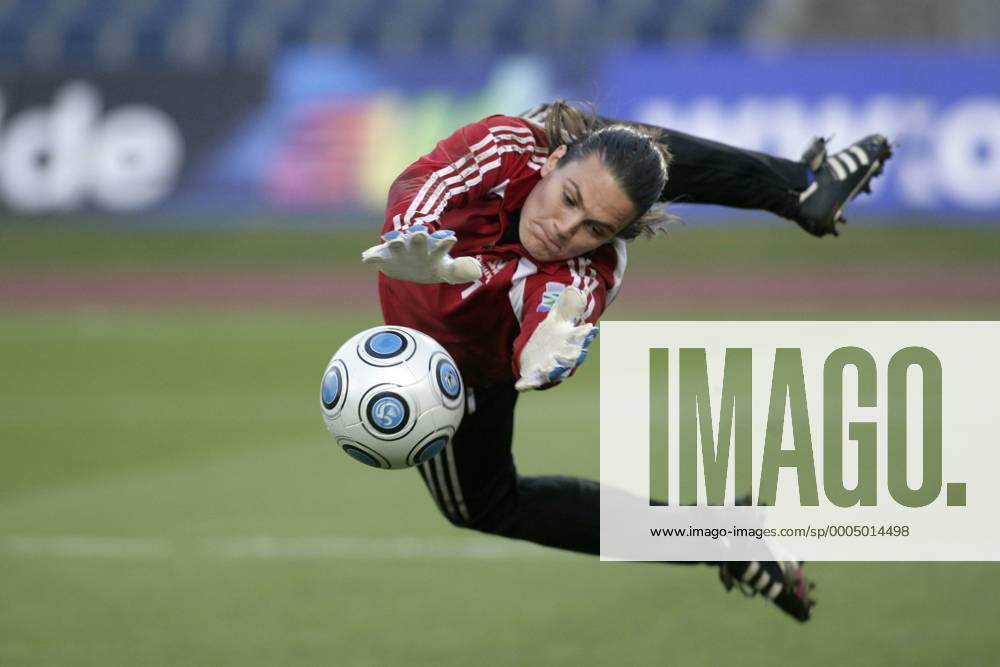 Torfrau Nadine Angerer (1. FFC Frankfurt). o00 Aufmacher