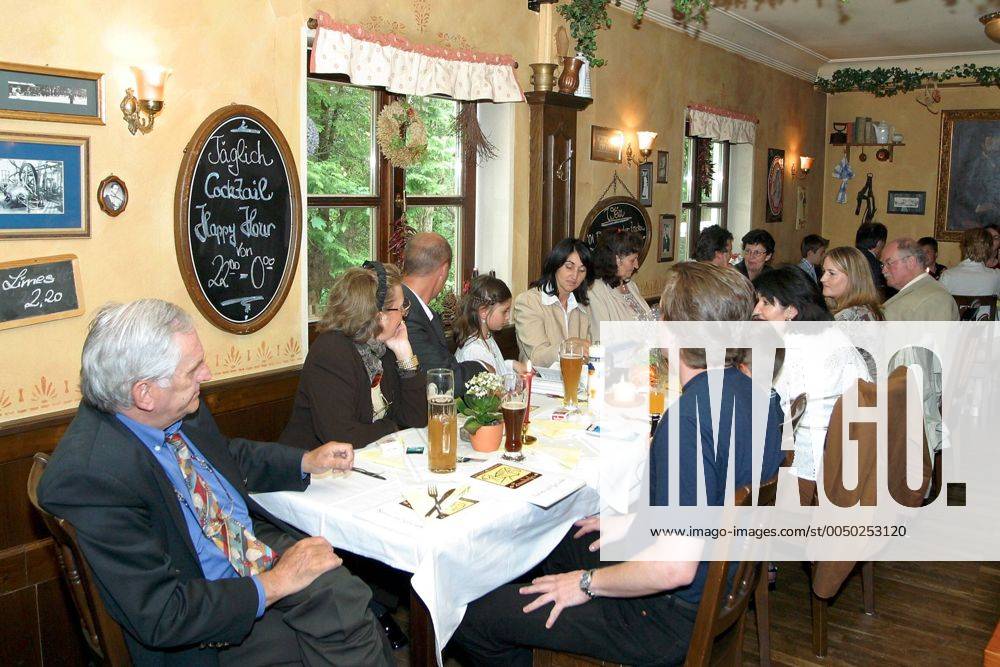 Familienfeier in der Gaststätte -Zamdorfer Hof- in München