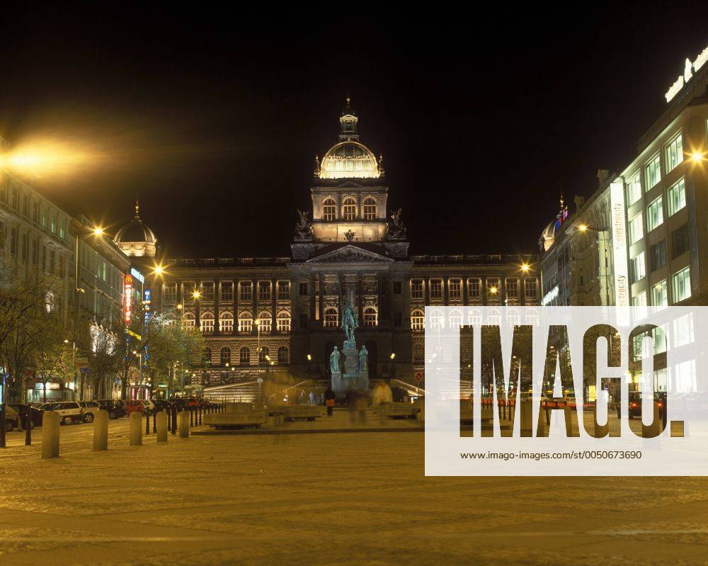 Nationalmuseum am Wenzelsplatz in Prag