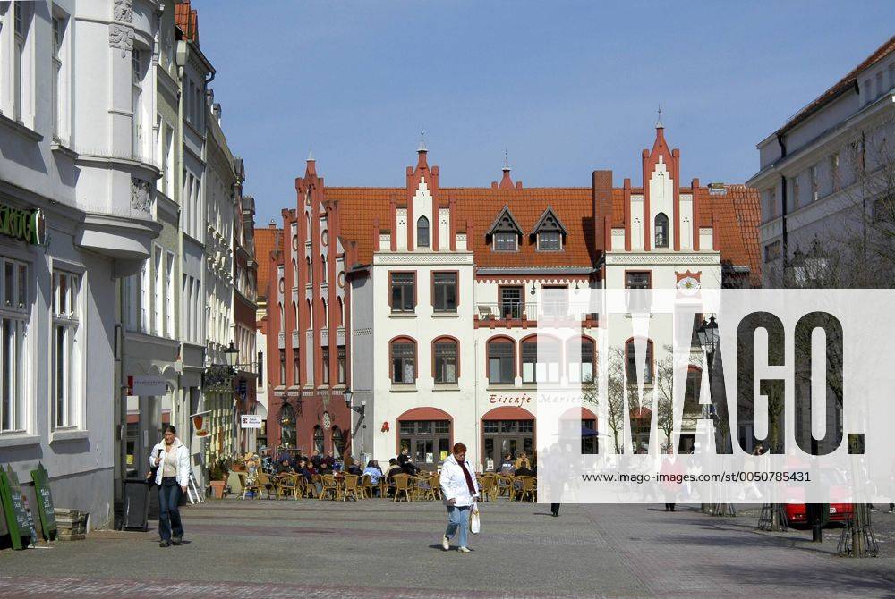 Eiscafe Marietta am Marktplatz in Wismar