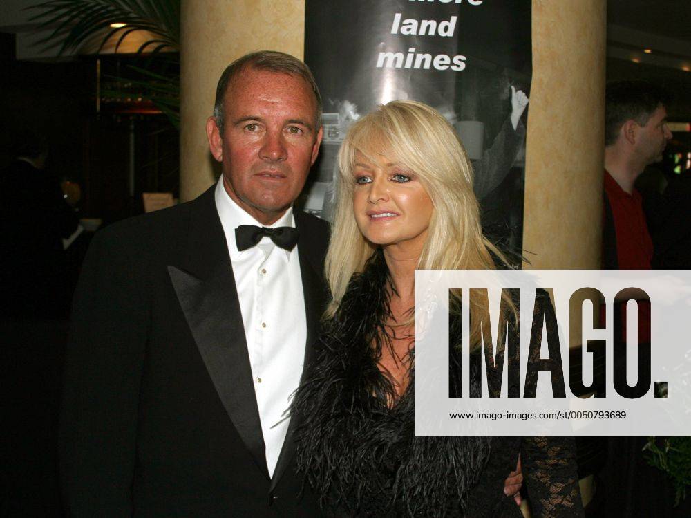 Sängerin Bonnie Tyler mit Ehemann Ike (beide GBR) anlässlich der Adopt-a-Minefield Benefizgala in Neuss