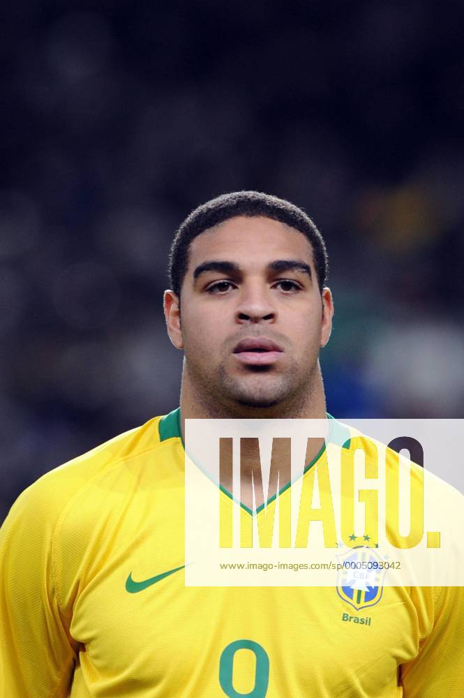 Adriano (BRA) - (2009021316472969) o0 Hymne