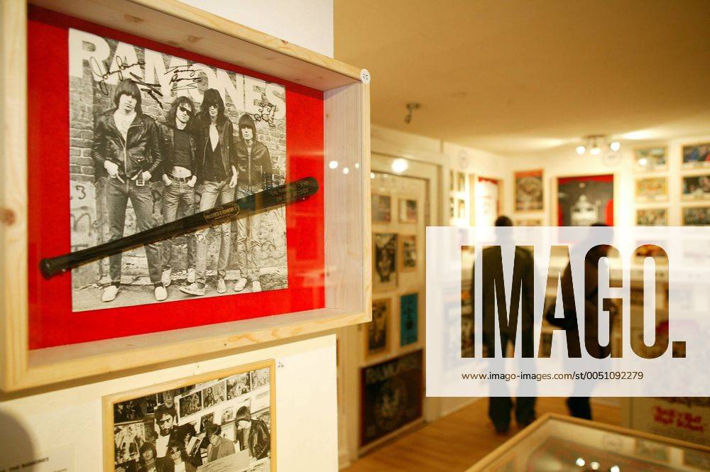 Exponat im Ramones Museum in Berlin Kreuzberg