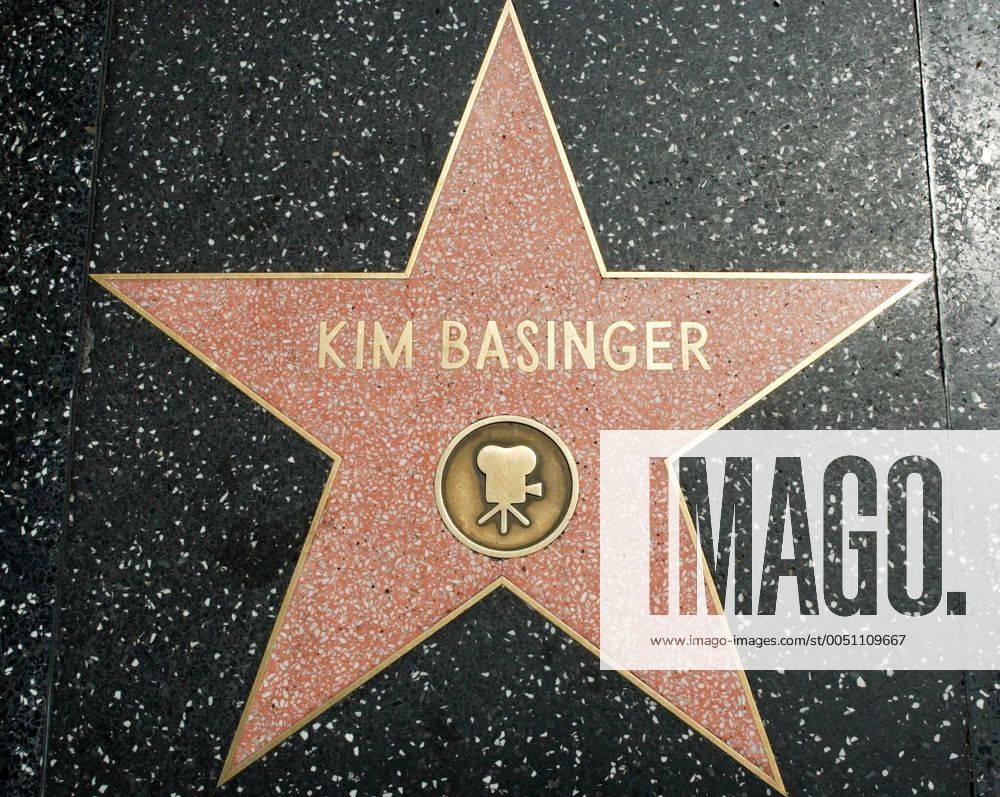 Stern der Schauspielerin Kim Basinger auf dem Walk of Fame in Los Angeles