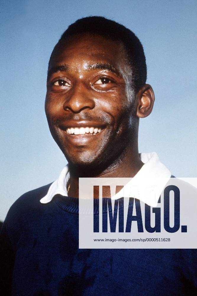 Pele (Brasilien) Fußball WM Herren Weltmeisterschaft 1966, Nationalmannschaft, Nationalteam, Shooting, Fotoshooting, Fototermin Porträt Liverpool