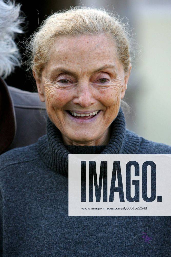 Schauspielerin Erni Mangold (AUT) anlässlich eines Pressetermins zum MDR-Fernsehfilm - Copacabana - in Naunhof