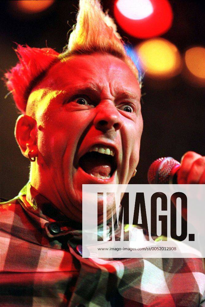 Sänger Johnny Lydon (USA Sex Pistols) anlässlich eines Konzerts in Vancouver - (VAP9608310324081)