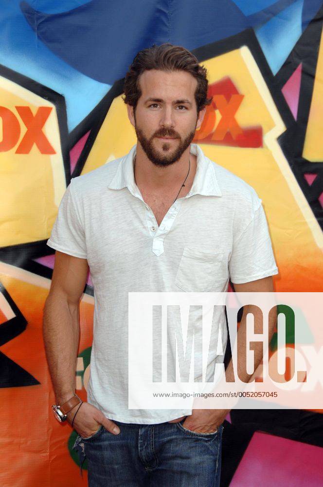 Schauspieler Ryan Reynolds (USA) während eines Pressetermins anlässlich der - 2007 Teen Choice Awards - in Universal City