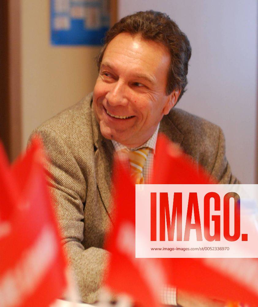 Klaus Ernst (Deutschland Stellvertretender Fraktionsvorsitzender Die Linke im Bundestag)