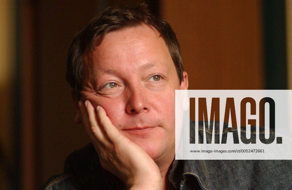 Schauspieler Matthias Brandt anlässlich eines Presstermins zu dem Film - Im Schatten der Macht - in Berlin