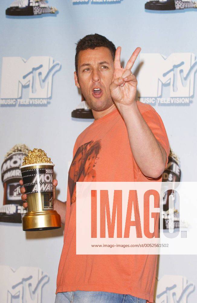 Schauspieler Adam Sandler (Preisträger) anlässlich eines Pressetermins zu den MTV-Awards in Universal City in Kalifornien - PPPAT