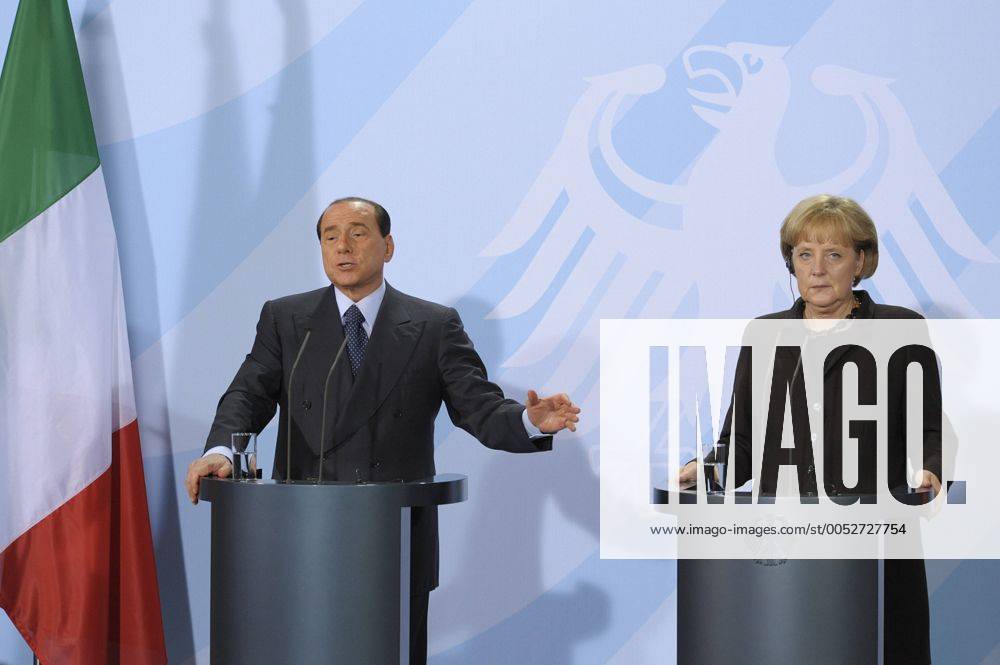 Ministerpräsident Silvio Berlusconi (Italien) und Bundeskanzlerin Angela Merkel (Deutschland CDU) während einer Pressekonferenz in Berlin