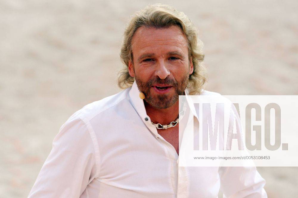 Moderator Thomas Gottschalk während der ZDF-Fernsehsendung - Sommer - Wetten, Dass...? - in Palma de Mallorca