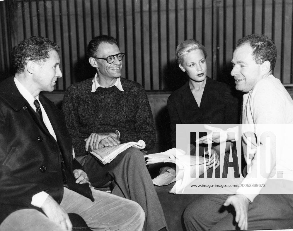 Sep 19, 1956; London, UK; ANTHONY QUAYLE, ARTHUR MILLER, MARY URE, and PETER BROOK at the rehearsal of A View from the Bridge. London UK - ZUMAk09