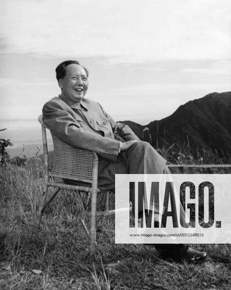 Jan 01, 1964 - Beijing, China - MAO ZEDONG went from being a poor farmer s son to a revolutionaryeader, a general in World War II and the ruler of the world s most populousation. Alternately glorified and demonised, not only in the Western world,ut also in the China that he once ruled, his influence persists to this day. Beijing China - ZUMAk09